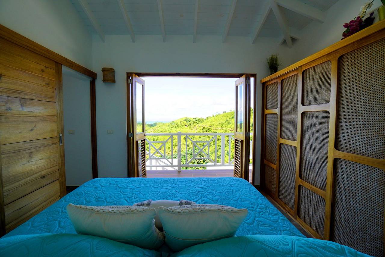 Villa moderna con vista al mar en Cosón 11